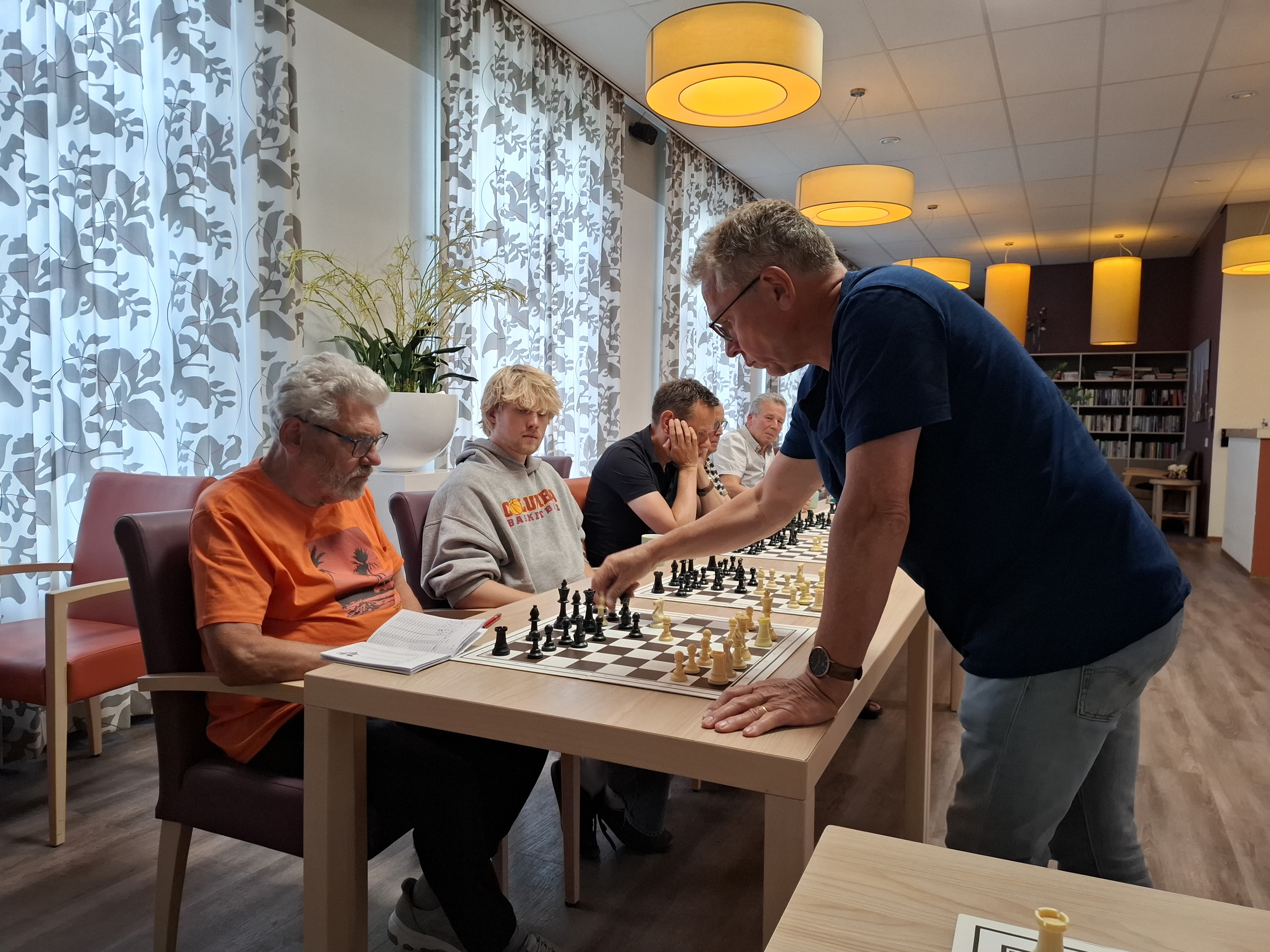 Piet, Efraim 2